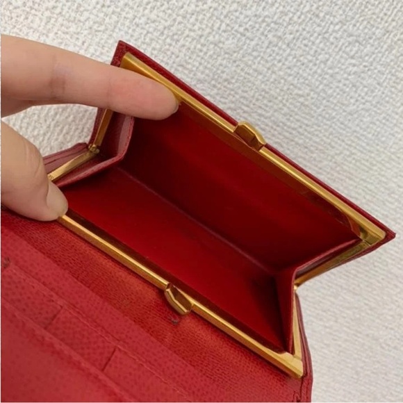 Yves Saint Laurent Red Leather Wallet with Gold Details - Picture 3 of 11